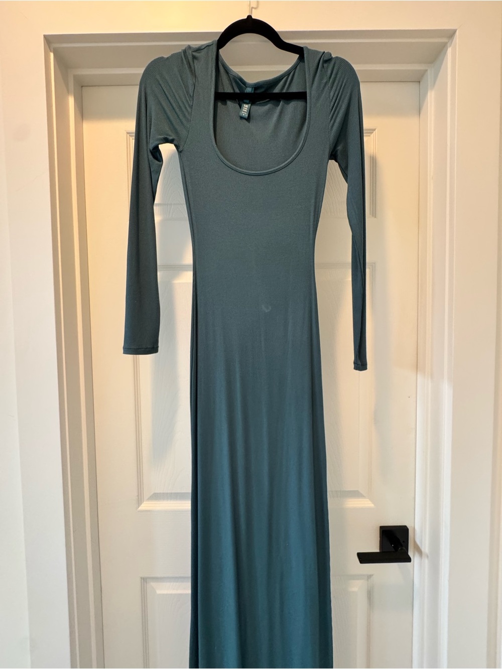SKIMS Soft Longe Ribbed Long Sleeve Maxi Dress